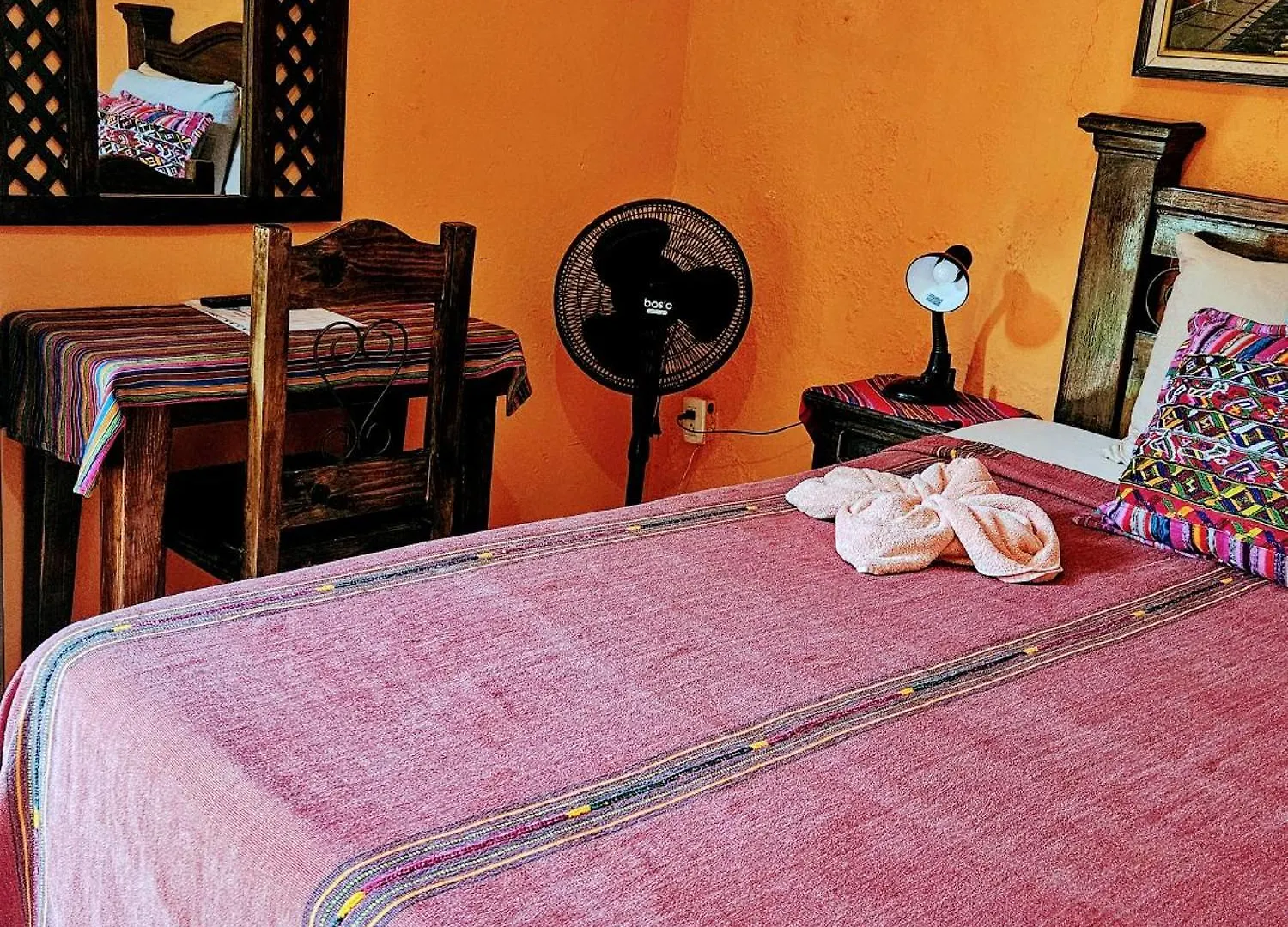 Hotel Casa Del Cerro Antigua